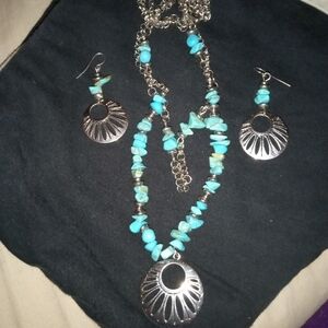 Earrings and necklace set
